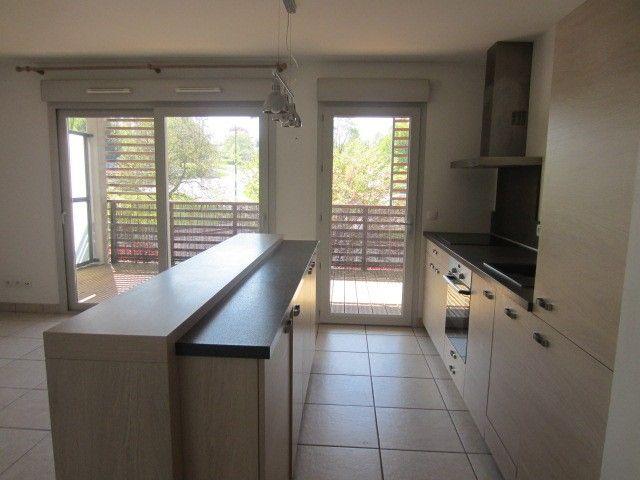 Location Appartement 6 pièces 59m² CHAMBERY 73000