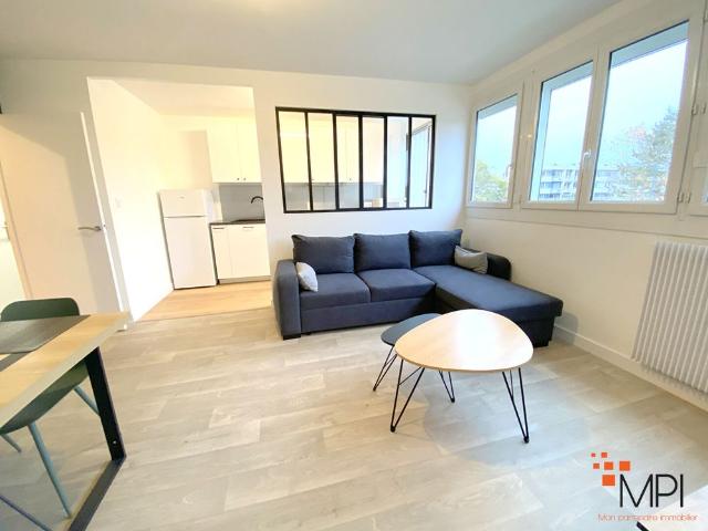 Location Appartement 6 pièces 79m²