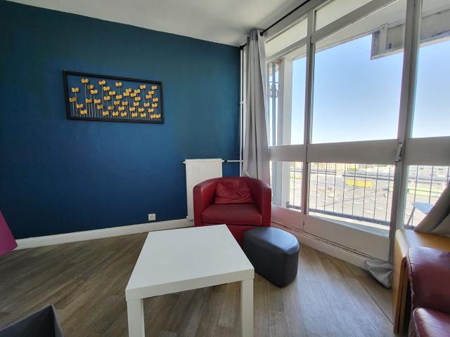 Location appartement 6 pièces, 93.66m², Nantes