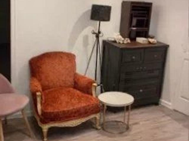 Location Appartement 6 pièces 90m² MARSEILLE 6ème