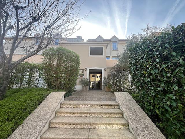 Location Appartement 6 pièces 107 m2 Chambourcy