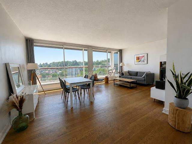 Location Appartement 6 pièces 107 m2 Ville d'Avray