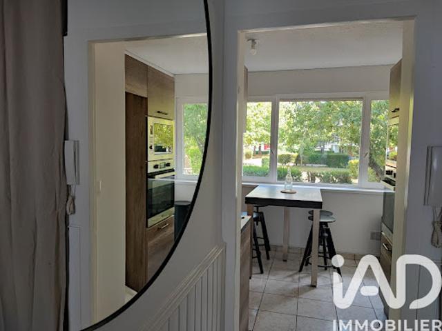 Location Appartement 6 pièces 111 m2 Cenon