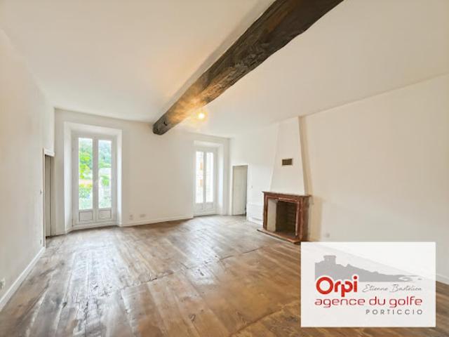 Location Appartement 6 pièces 113.73 m2 Grosseto Prugna