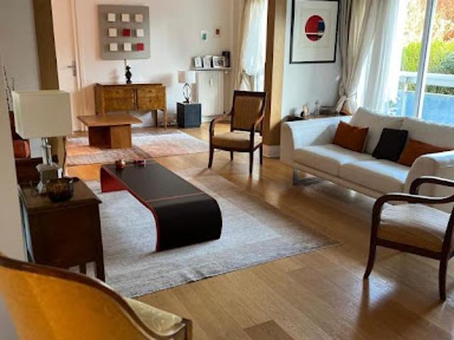 Location Appartement 6 pièces 118.86 m2 Bailly