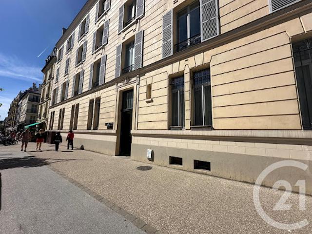 Location Appartement 6 pièces 132.04 m2 Versailles