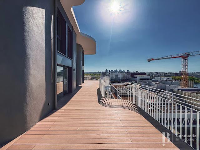 Location Appartement 6 pièces 134.6 m2 Clichy