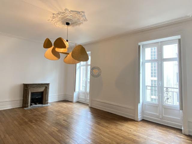 Location Appartement 6 pièces 142.74 m2 Nantes