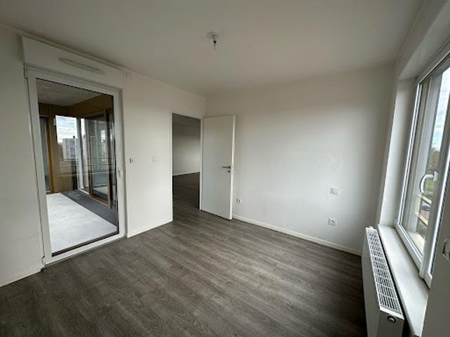Location Appartement 6 pièces 158.9 m2 Caen