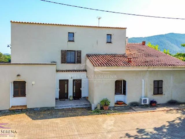 Location Appartement 6 pièces 171.47 m2 Prunelli di Fiumorbo