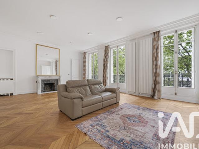 Location Appartement 6 pièces 180 m2 Paris 8ème