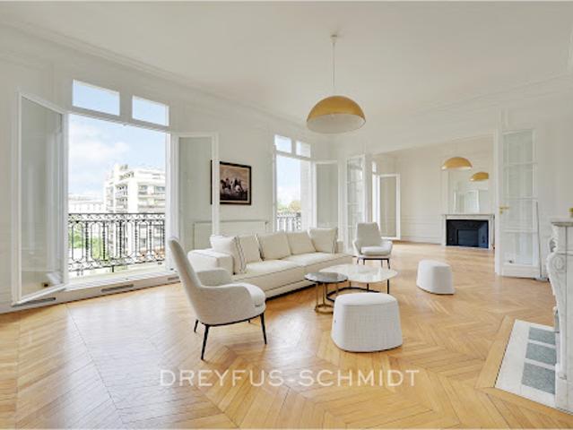 Location Appartement 6 pièces 200 m2 Paris 16ème