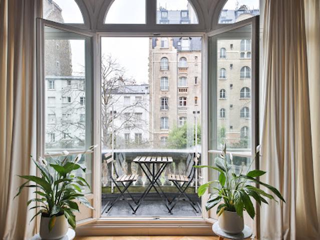 Location Appartement 6 pièces 247 m2 Paris 16ème