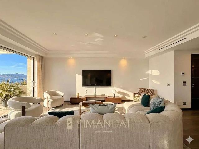 Location appartement 6 pièces Cannes 06