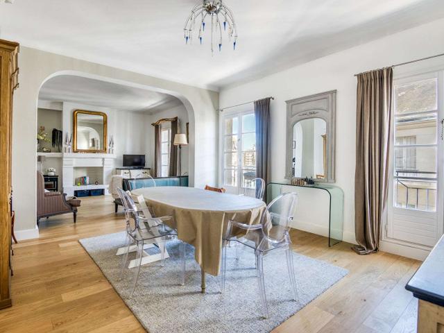 Location appartement 6 pièces Nantes Centre Ville 44