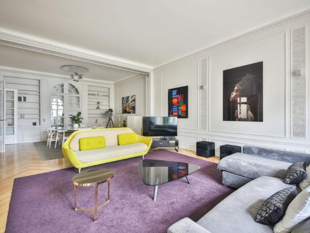 Location appartement 6 pieces Paris 16e, 242 m2