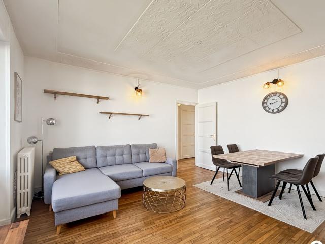 Location appartement, 73.26 m² T 3 à Lorient, 800 €