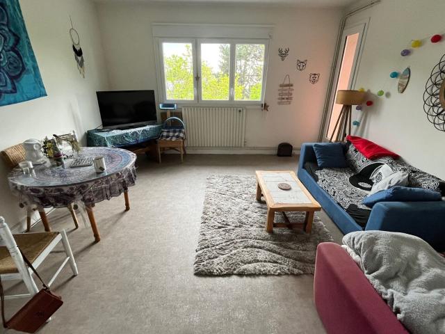 Location appartement, 73 m² T 3 à Limoges, 670 €