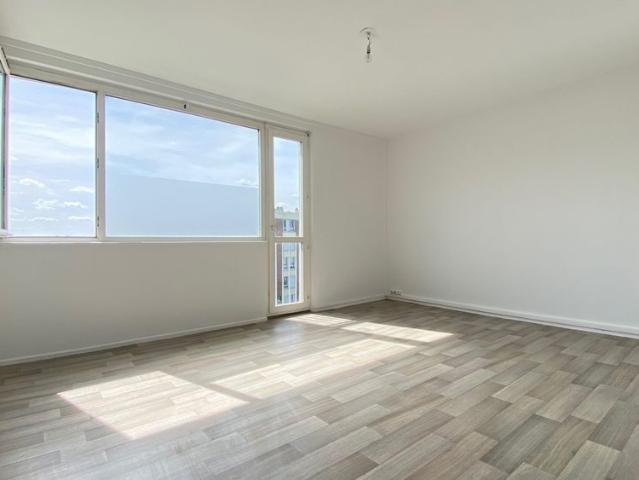 Location Appartement 73 pièces 73m² DOUAI 59500
