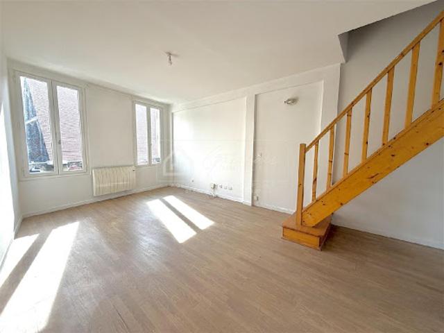 Location Appartement 4 pièces 70 m2 Milly la Forêt