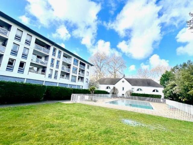 Location appartement, 77.93 m² T 4 à Saint Martin de Seignanx, 849 €