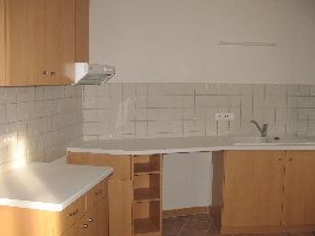 Location appartement, 77 m² T 3 à Sisteron, 650 €