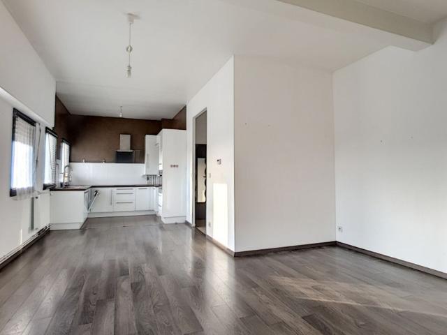 Location appartement, 75.5 m² T 3 à Saint Jean de Braye, 727 €