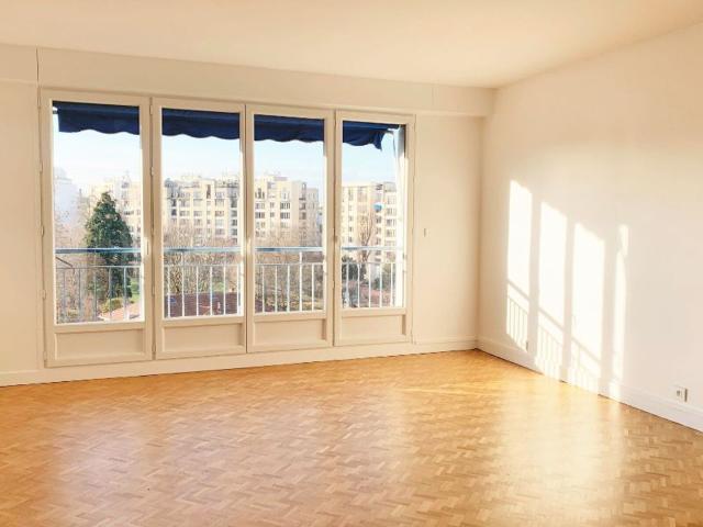 Location appartement, 75.17 m² T 3 à Vanves, 1 933 €