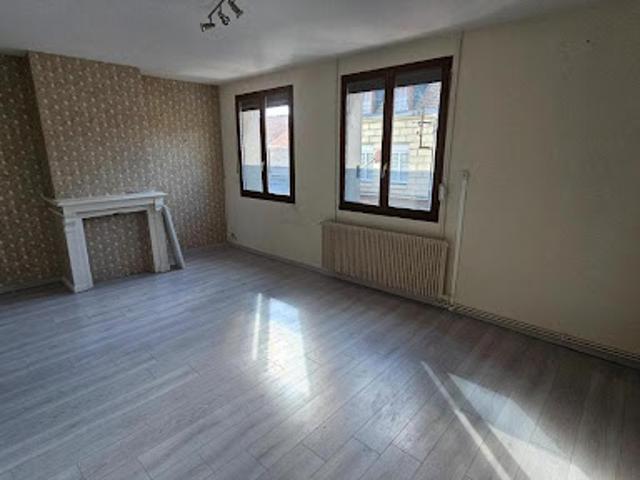 Location Appartement 75 m2 Calais