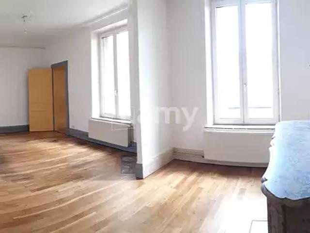 location appartement, 76.48 m²