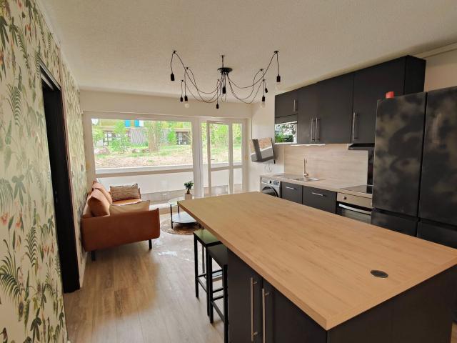 Location appartement, 78.15 m² T 5 à Pessac, 540 €