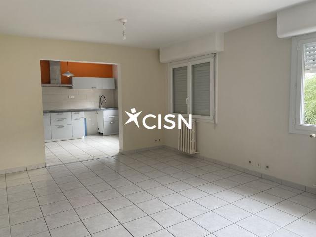 Location Appartement 7 pièces 122m² ST NAZAIRE 44600