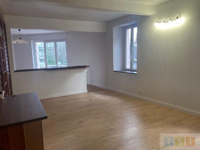 Location Appartement 7 pièces 145m² LANNEMEZAN 65300