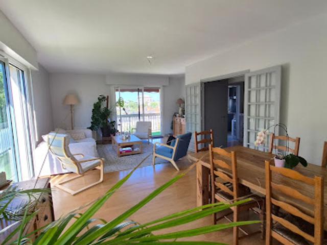 Location Appartement 7 pièces 157 m2 Tours