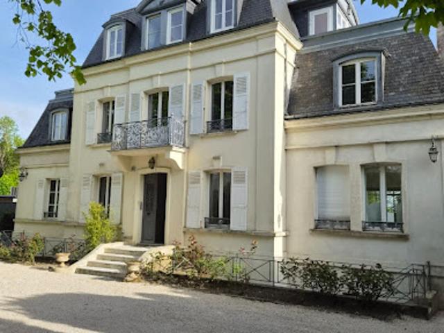 Location Appartement 7 pièces 179.21 m2 Meudon