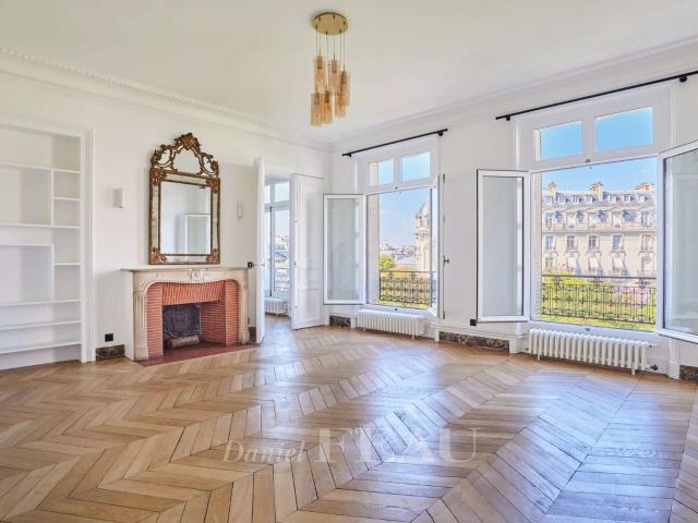 Location appartement 7 pièces Paris 16e 75