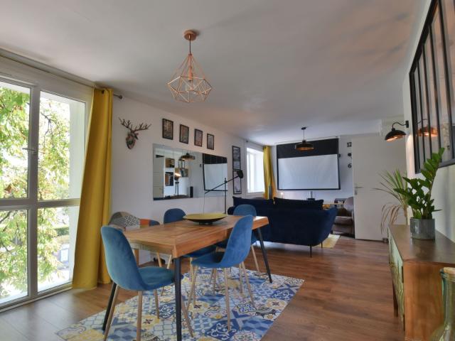 Location appartement, 80.49 m² T 4 à Bègles, 1 590 €