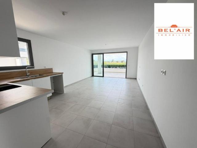 Location Appartement 82.12m² 3 pièces Fort de france