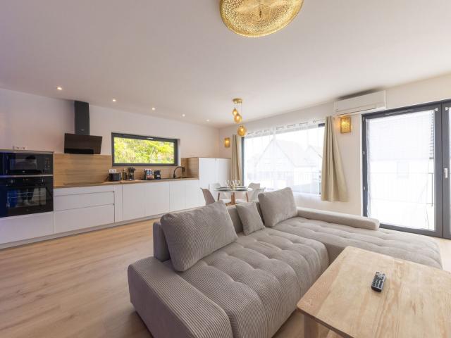 Location appartement, 84 m² T 3 à Mittelhausbergen, 1 150 €