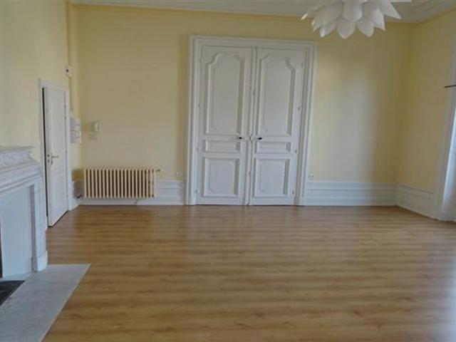 Location Appartement 85400, LUCON france