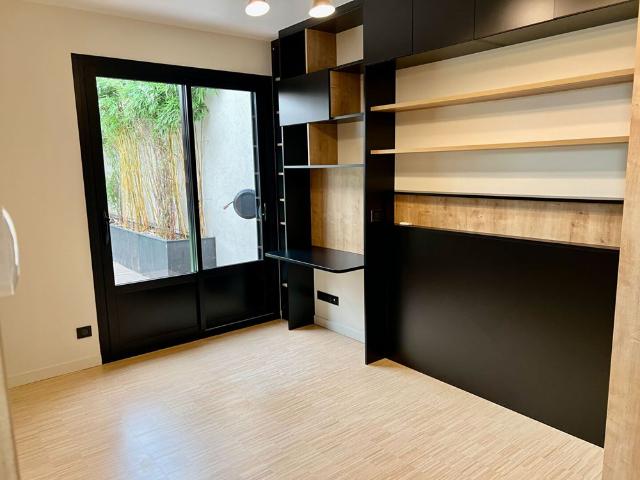 Location appartement 8 pièces, 190.00m², Clermont Ferrand