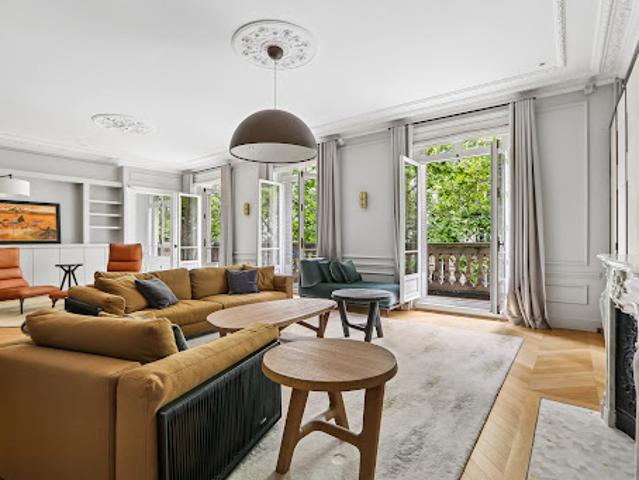 Location Appartement 8 pièces 263 m2 Paris 7ème