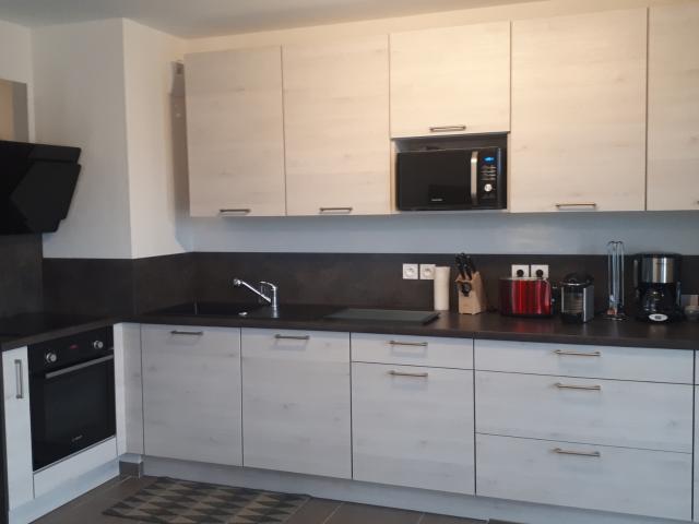 Location Appartement 910€/MOIS CC