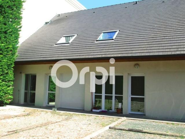 Location appartement, 91.91 m² T 3 à Saint Maur des Fossés, 1 490 €