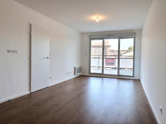 Location Appartement 0 pièces 63.19 m2 Istres