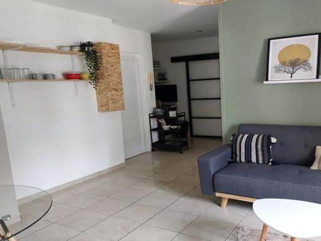 Location Appartement 11100, NARBONNE france