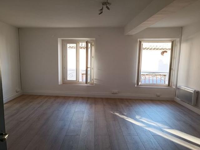 Location Appartement 11100, NARBONNE france