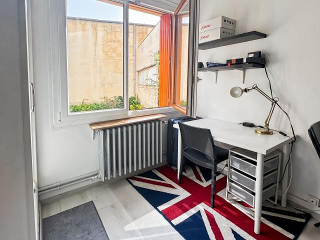 Location appartement, 12.11 m² T 1 à Reims, 310 €