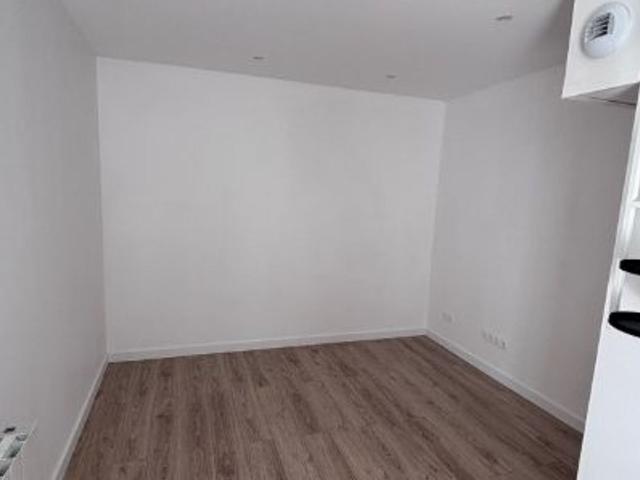 Location appartement, 14.92 m² T 1 à Saint Brieuc, 320 €