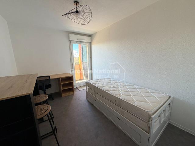 Location appartement 16.7 m², Nimes 30900 Gard